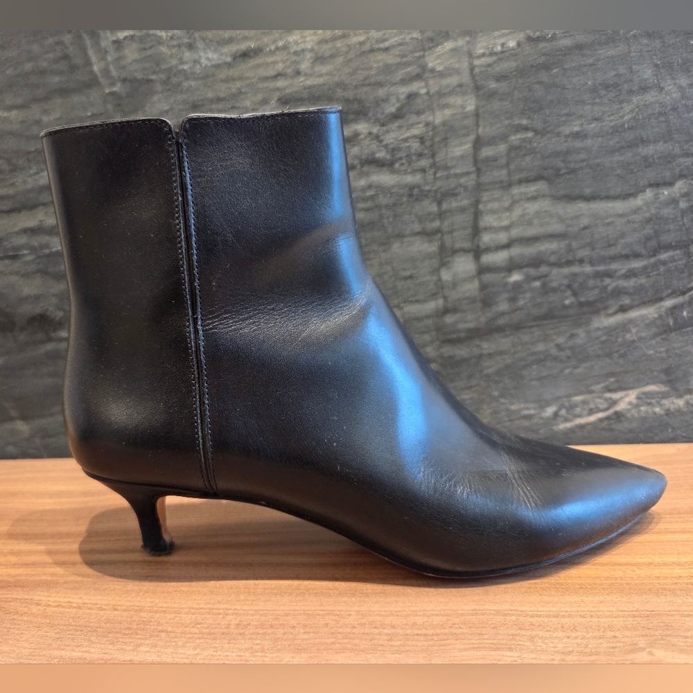 JCREW Leather Ankle Boots Zippered